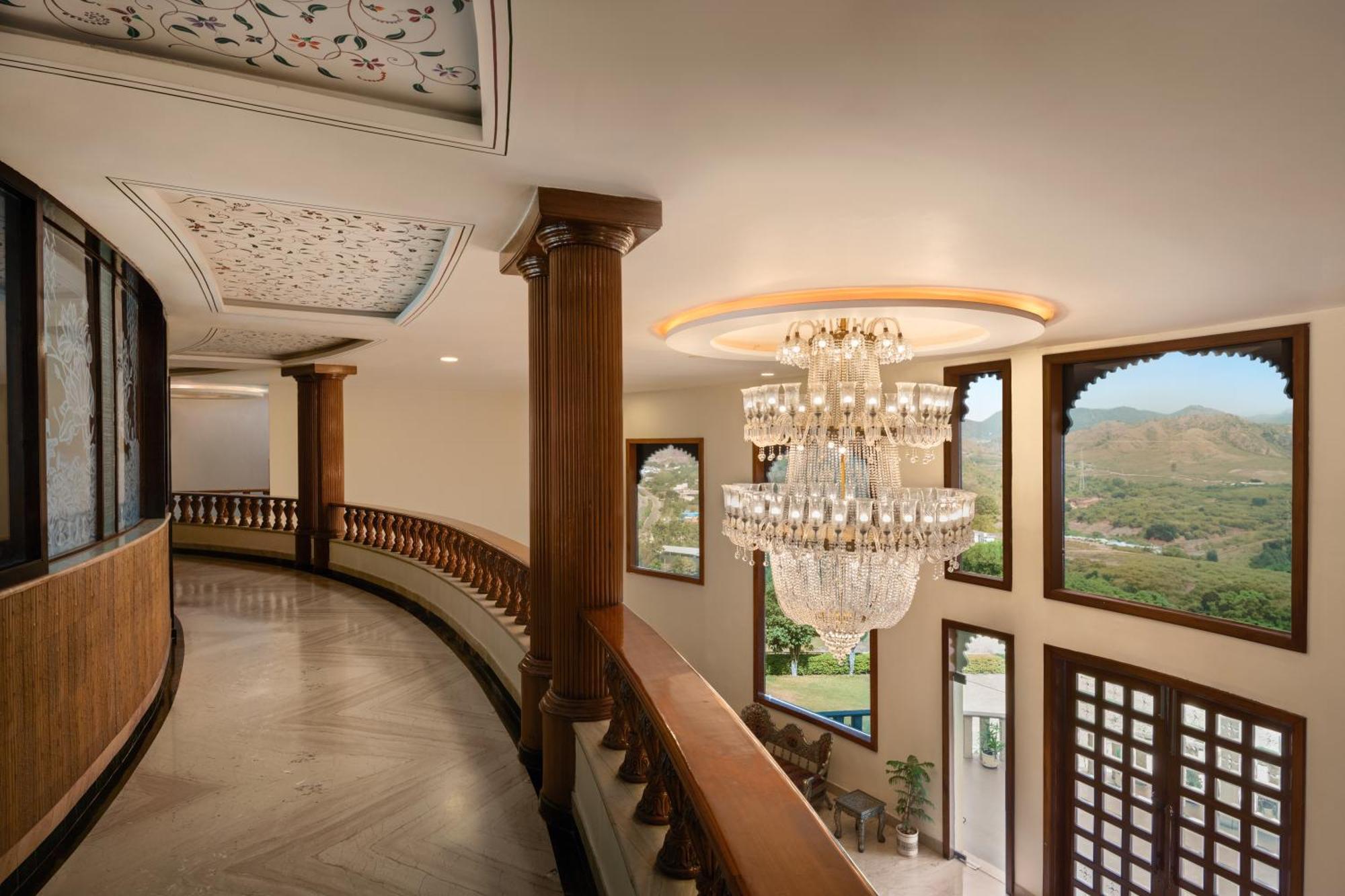 Bhairavgarh Palace Udaipur Exterior foto
